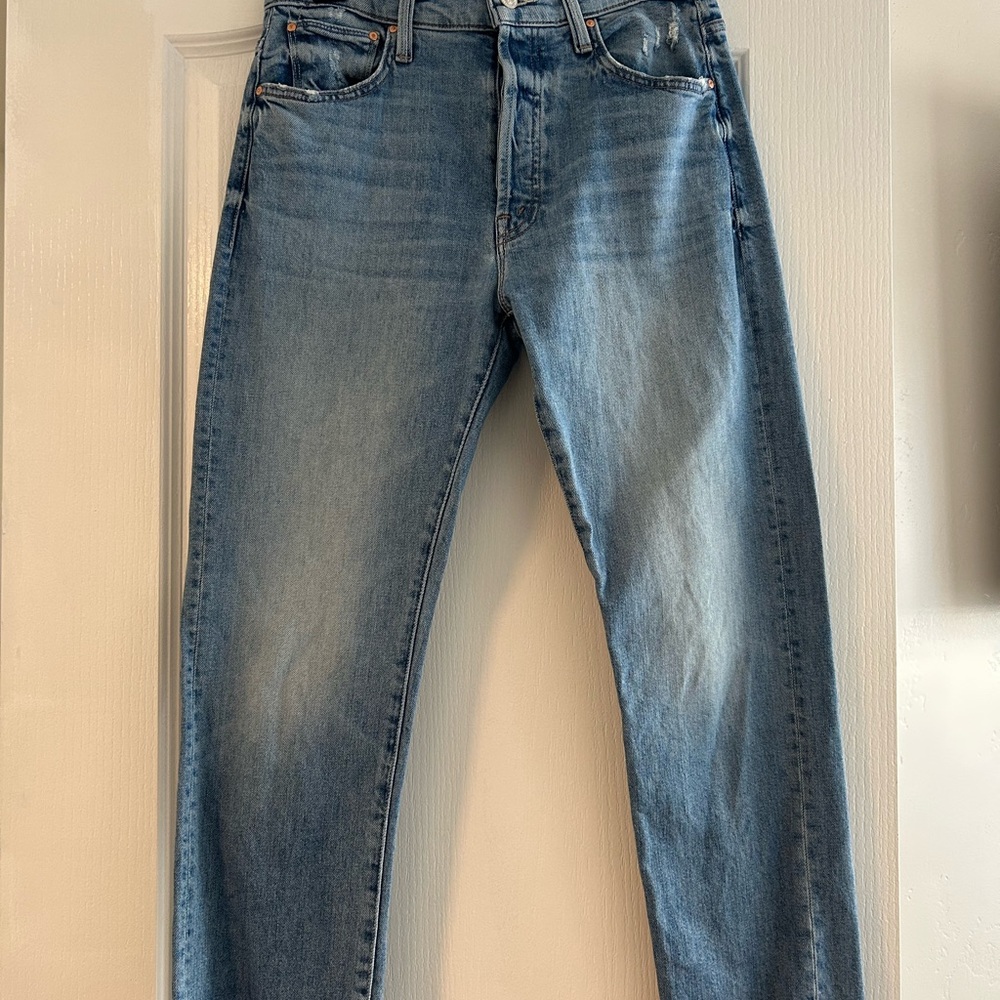 MOTHER High Rise Light Blue Jeans
High waisted hover hiker jeans